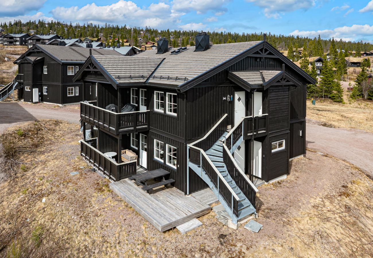 Apartment in Trysil - Trysil Family Lodge, sauna, ski in,out