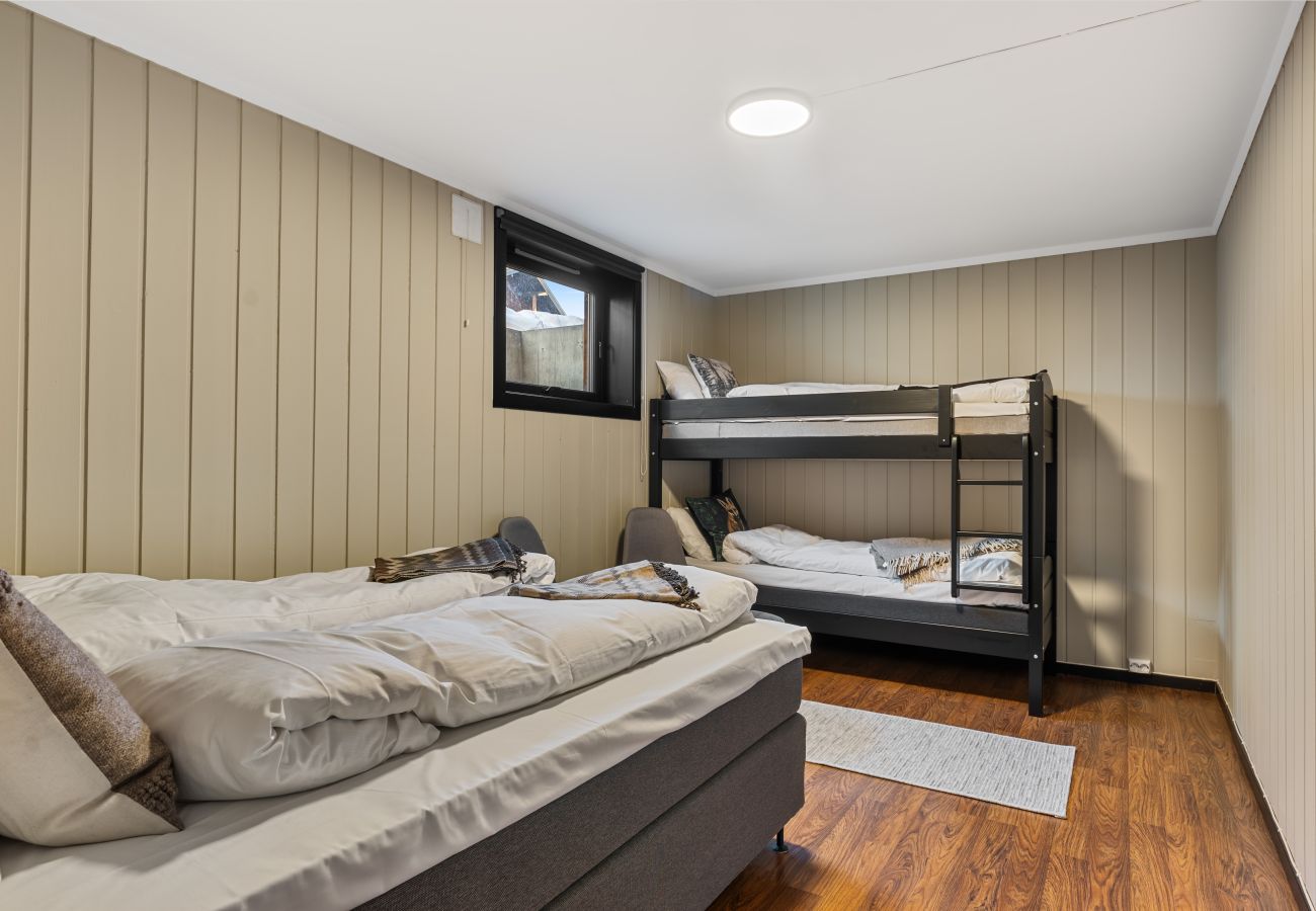 Apartment in Trysil - VB33- Tastefully furnished 3BR flat near lifts