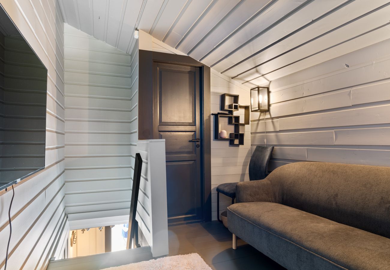 Hytte i Trysil - SlopeSide Charm, Cozy retreat by the ski slopes.